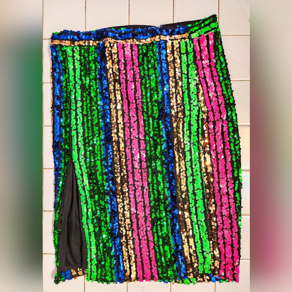 Fashion to Figure Vibrant Sequin Mini Skirt